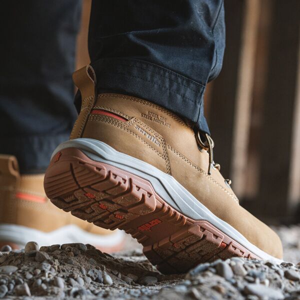 C4ECROM0222 Ridge safety boots Thumbnail